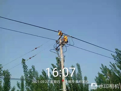 2021年5月20—21日淄博高青1OkV線路遷改！帶電拆、打火現場。
